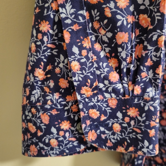 L.L. Bean Floral 3/4 Sleeve Button Down, XS - Picture 4 of 12